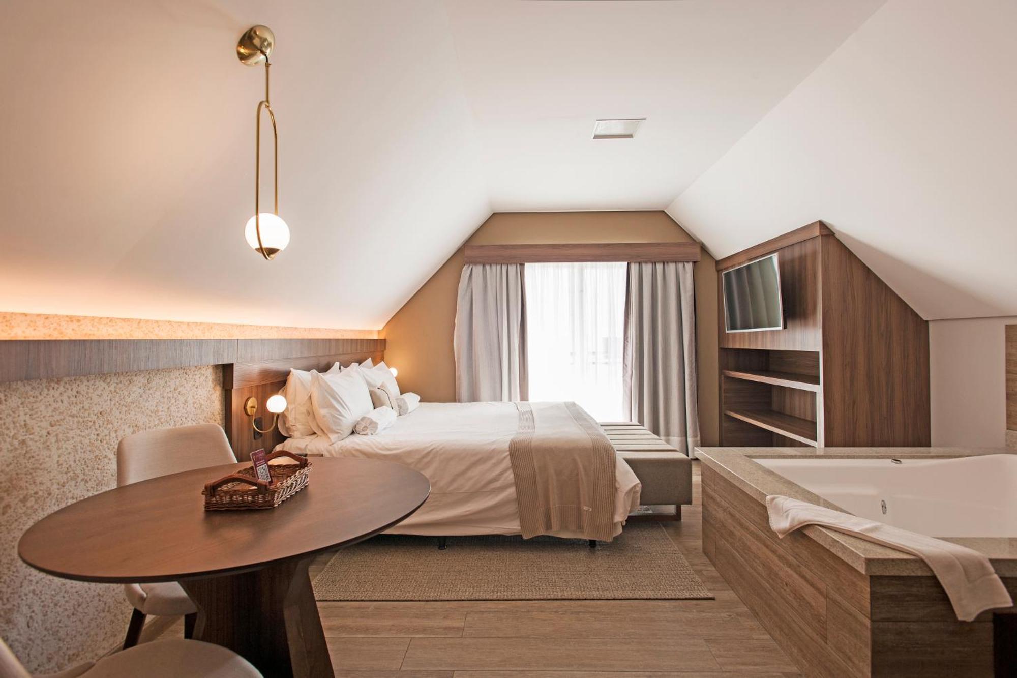 Hotel Fioreze Primo - 800m Da Rua Coberta 4*